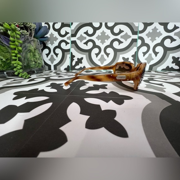 Coach Tortoise Sunglasses - Picture 3 of 5